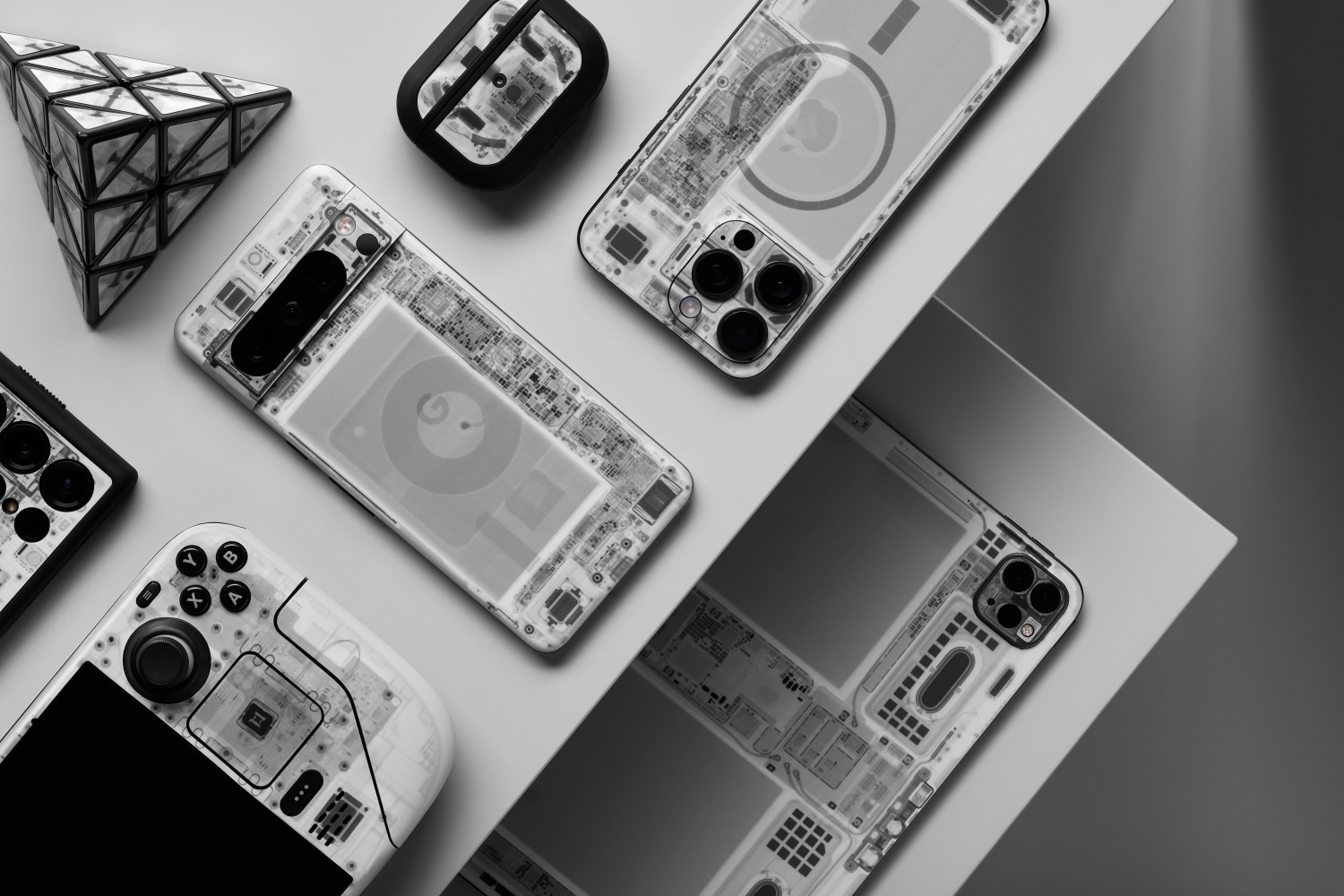 iFixit and Dbrand Accuse Casetify of iPhone X-Ray Theft