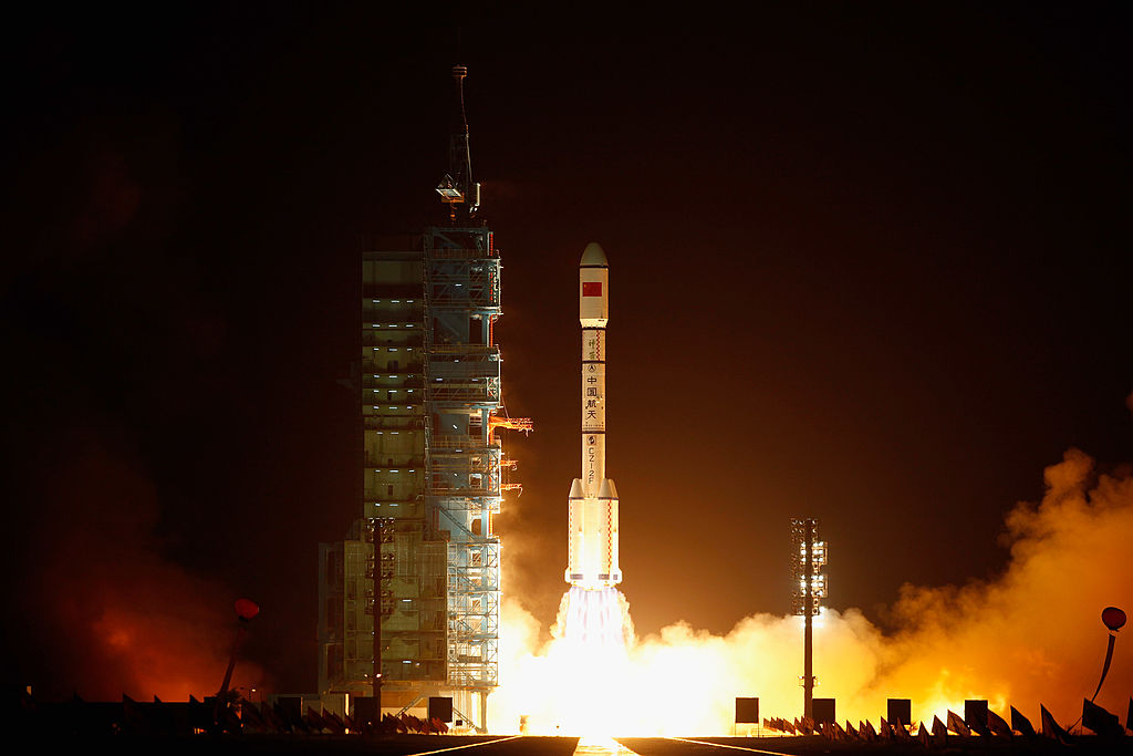 Rephrase the title:China Manned Moon Mission Unveils New ‘Mengzhou’ Crew Spaceship, ‘Lanyue’ Moon Lander